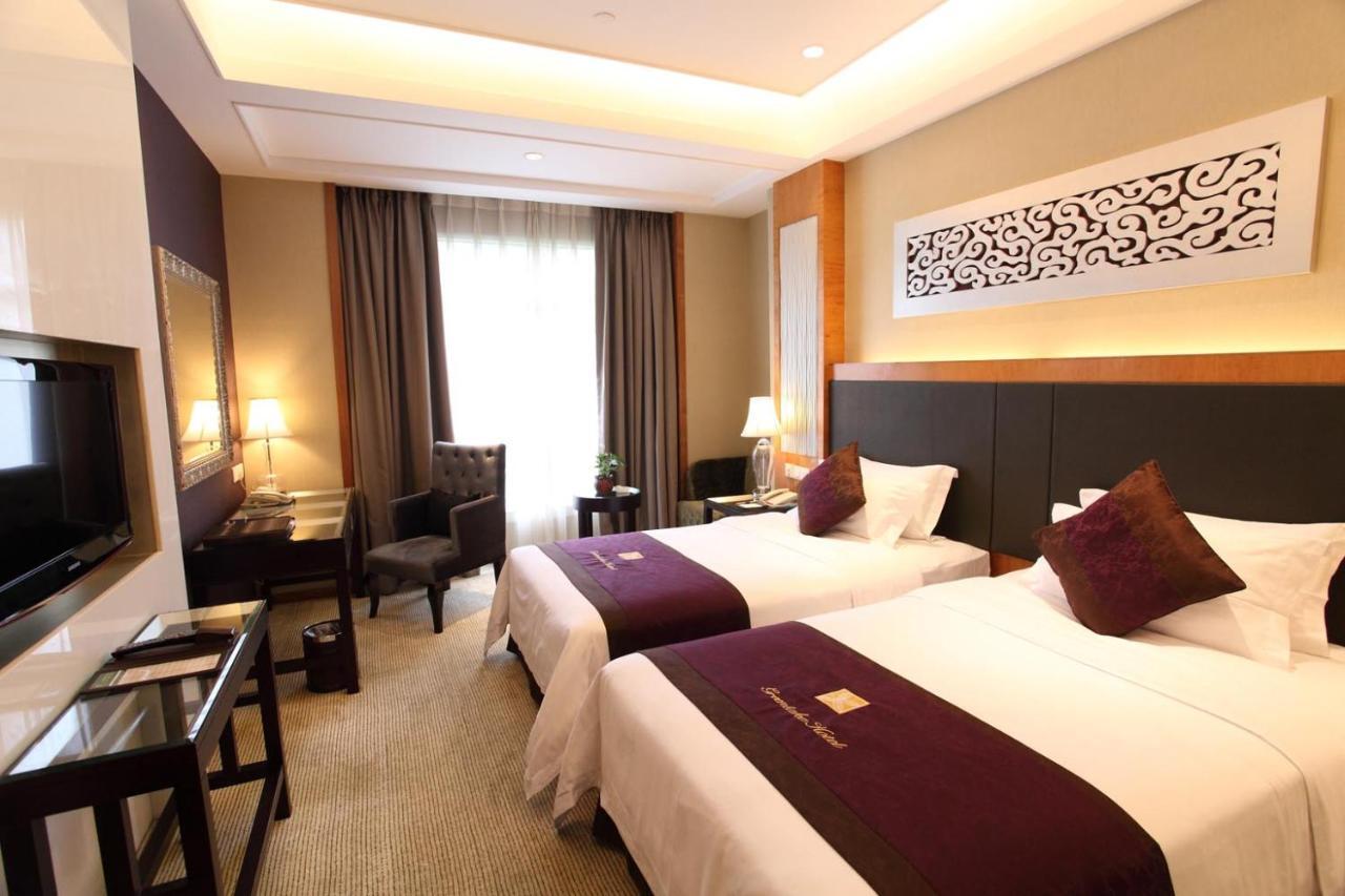 Green Lake Hot Spring Hotel Foshan Zewnętrze zdjęcie