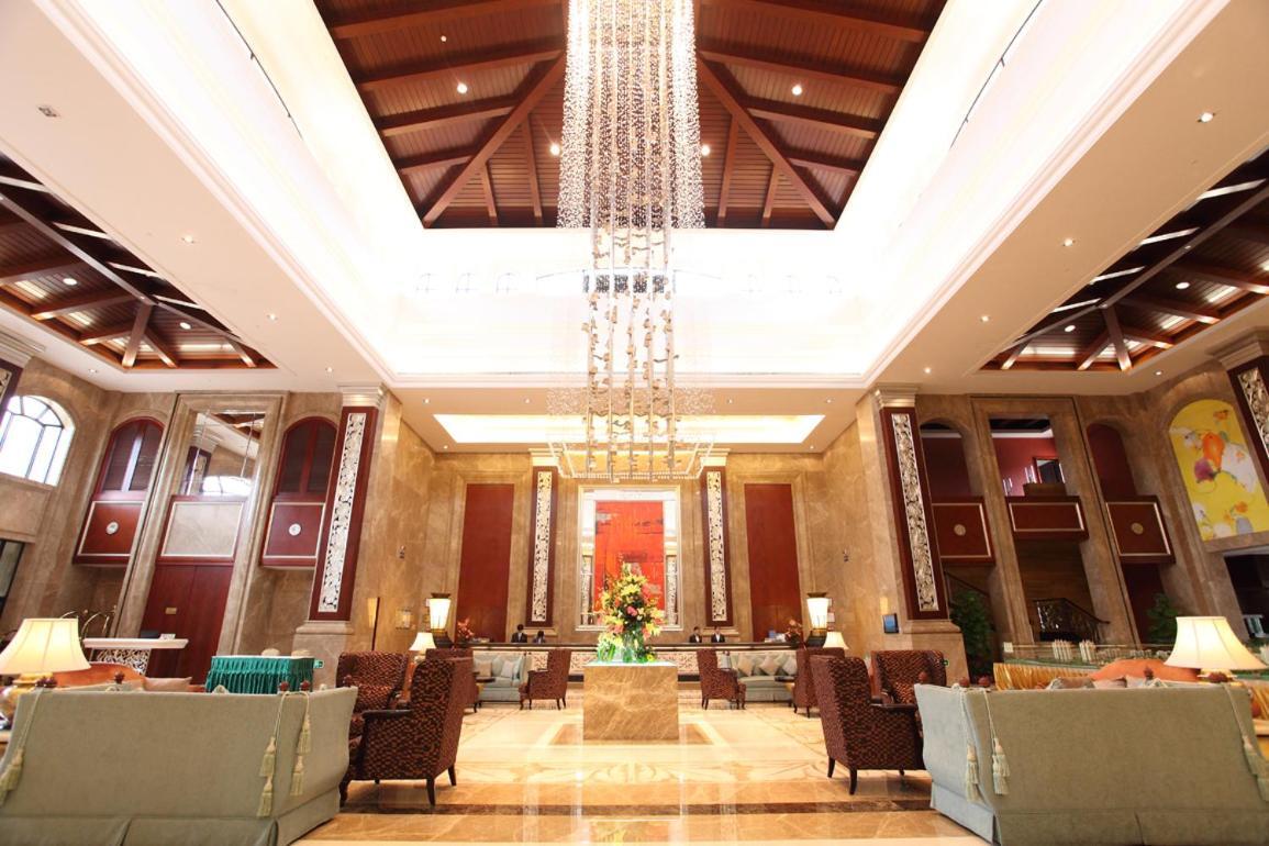 Green Lake Hot Spring Hotel Foshan Zewnętrze zdjęcie